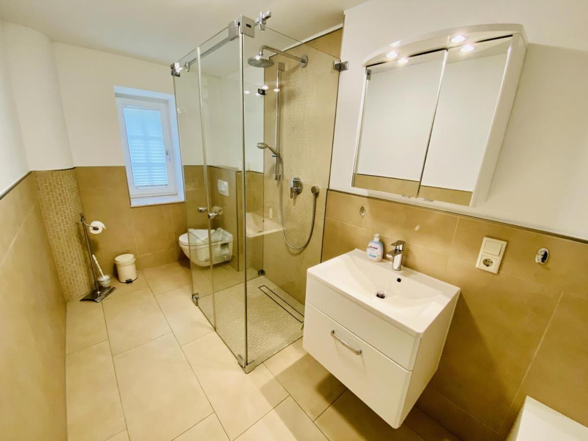 Sansibar Apartment รอสต็อค ภายนอก รูปภาพ